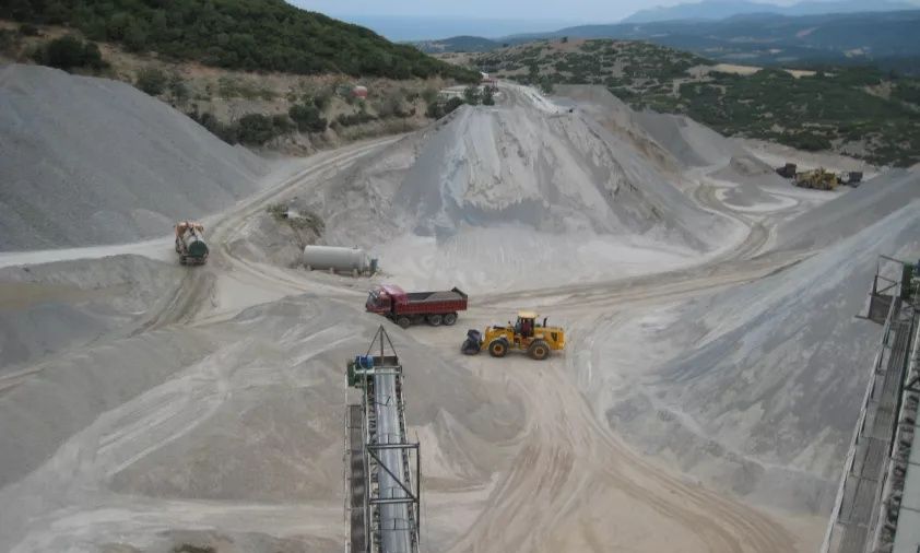 Νεκρός 57χρονος από έκρηξη στα λατομεία