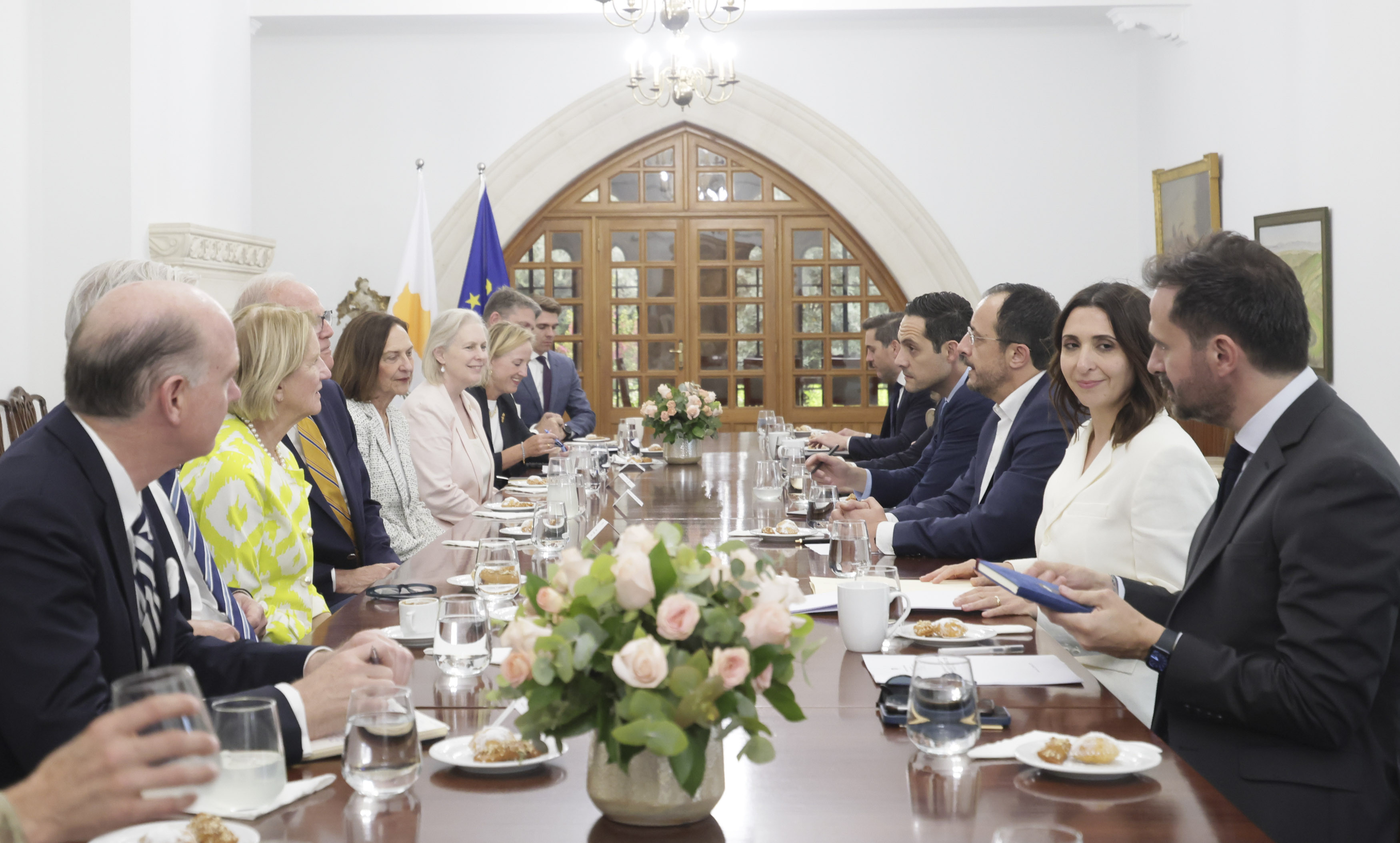 Κυπριακό και Μέση Ανατολή στο επίκεντρο συνάντησης ΠτΔ με αντιπροσωπεία Αμερικανών Γερουσιαστών
