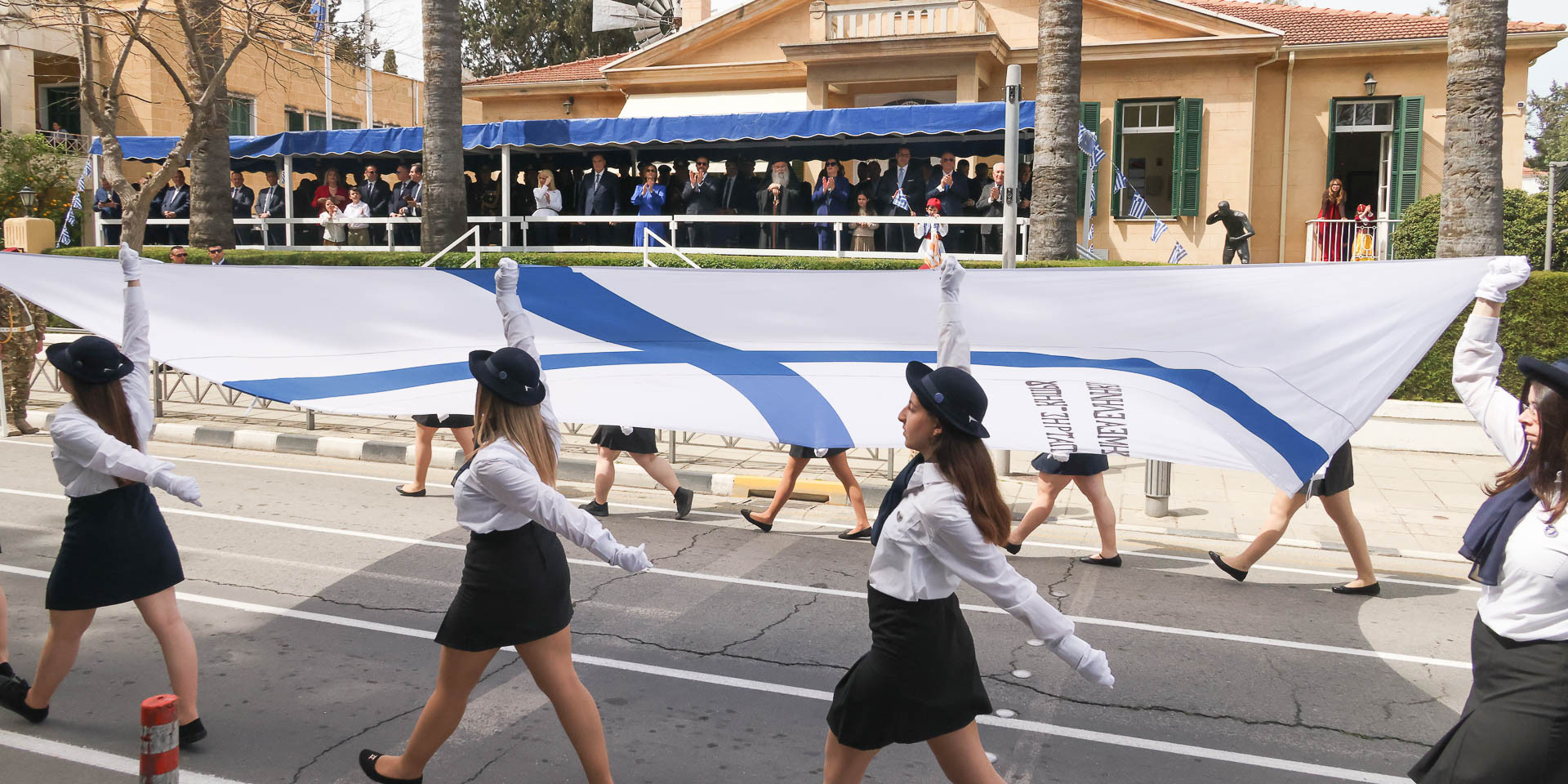 Η Κύπρος τίμησε με λαμπρότητα την 25η Μαρτίου