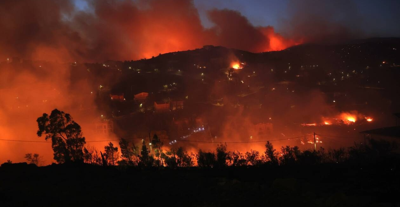 Προς Πεντέλη η φωτιά, επιχειρούν ισχυρές δυνάμεις, εκκενώνονται νοσοκομεία