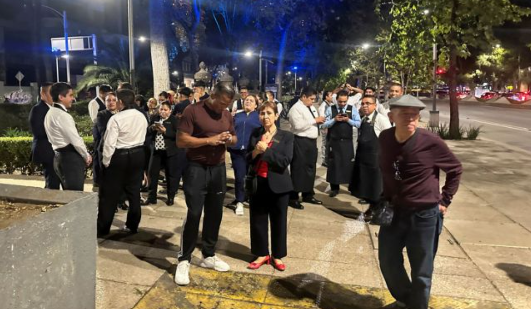 Σοκαριστικά video: Σεισμός 5,5 Ρίχτερ ταρακούνησε το Μεξικό