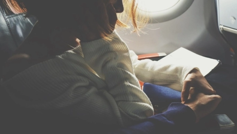 Αεροπορική εταιρεία δίνει για πρώτη φορά τη δυνατότητα στις γυναίκες να επιλέγουν αν θα κάθονται δίπλα σε άνδρες